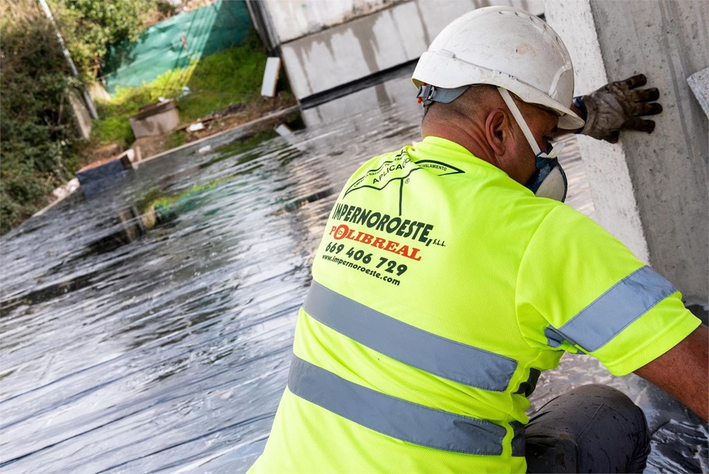 Cómo evitar filtraciones de agua en terrazas